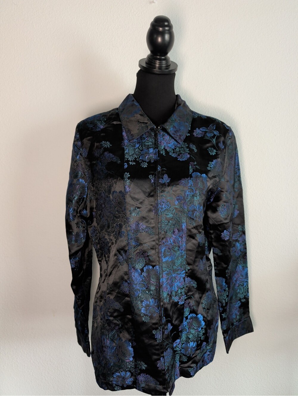 French Laundry Blue Floral Satin Blouse Womens Large